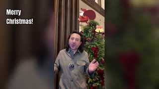 ক্রিসমাস কোণার কাছাকাছি!