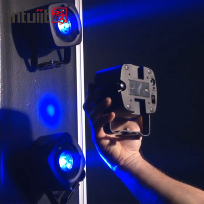 বার পার্টি হলিডে ডেকোরেশনের জন্য RGB কালার মিক্সিং মিনি ব্যাটারি চালিত LED স্টেজ লাইট
