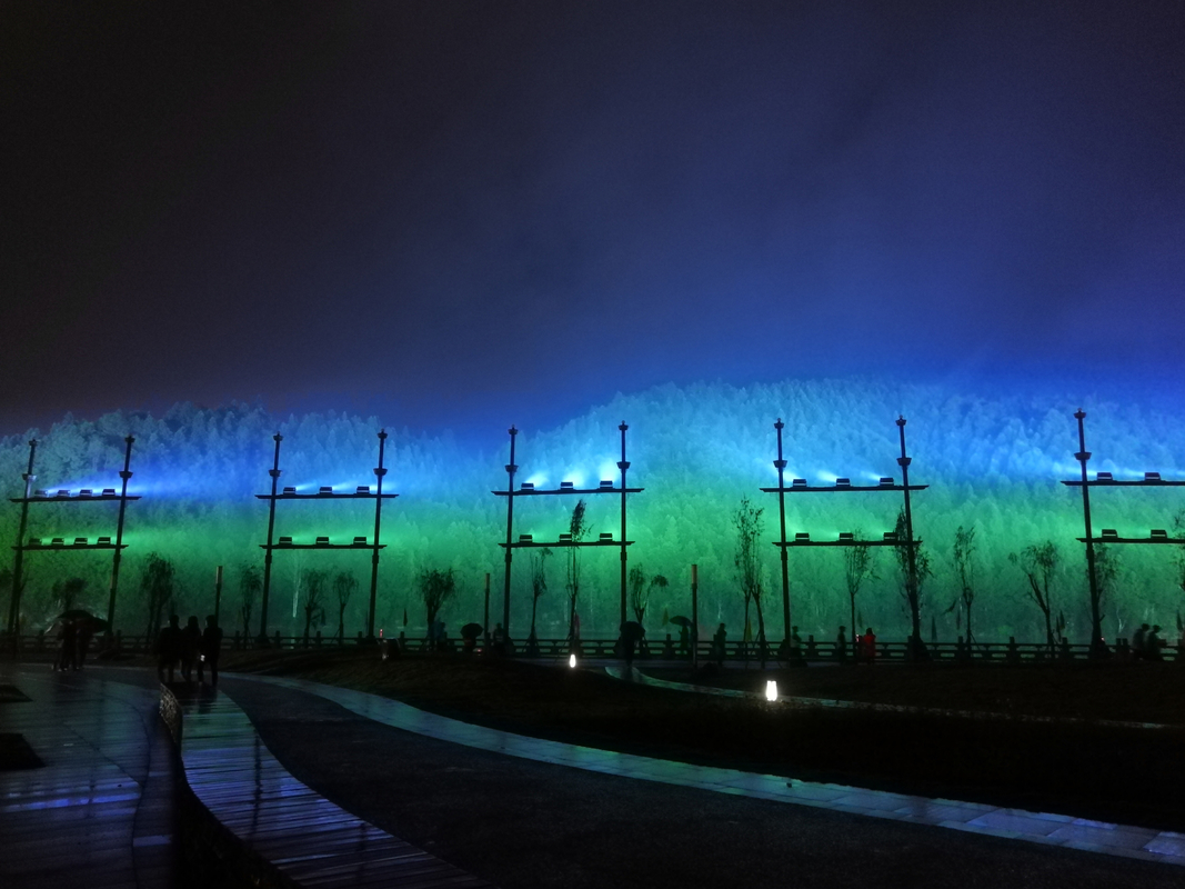 উচ্চ বিল্ডিং দীর্ঘ দূরত্বের মাউন্টেন লাইটিং এর জন্য Wuyishan লাইটিং প্রজেক্ট LED Floodlight 1500W